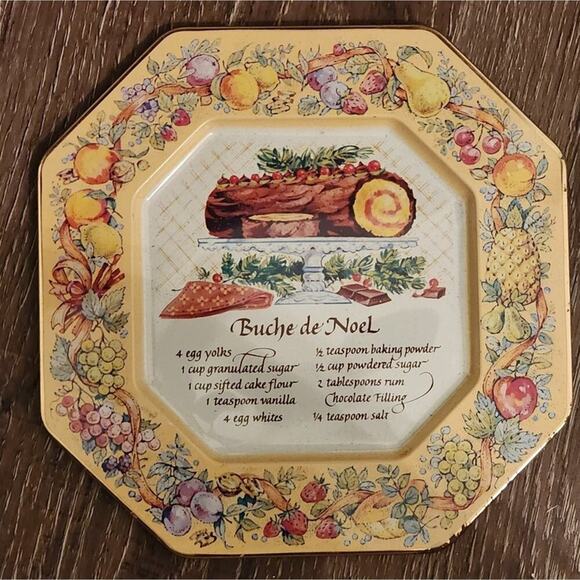 Vintage Avon‎ Plum Pudding and Buche de Noel recipe decorative metal plates - Picture 6 of 6